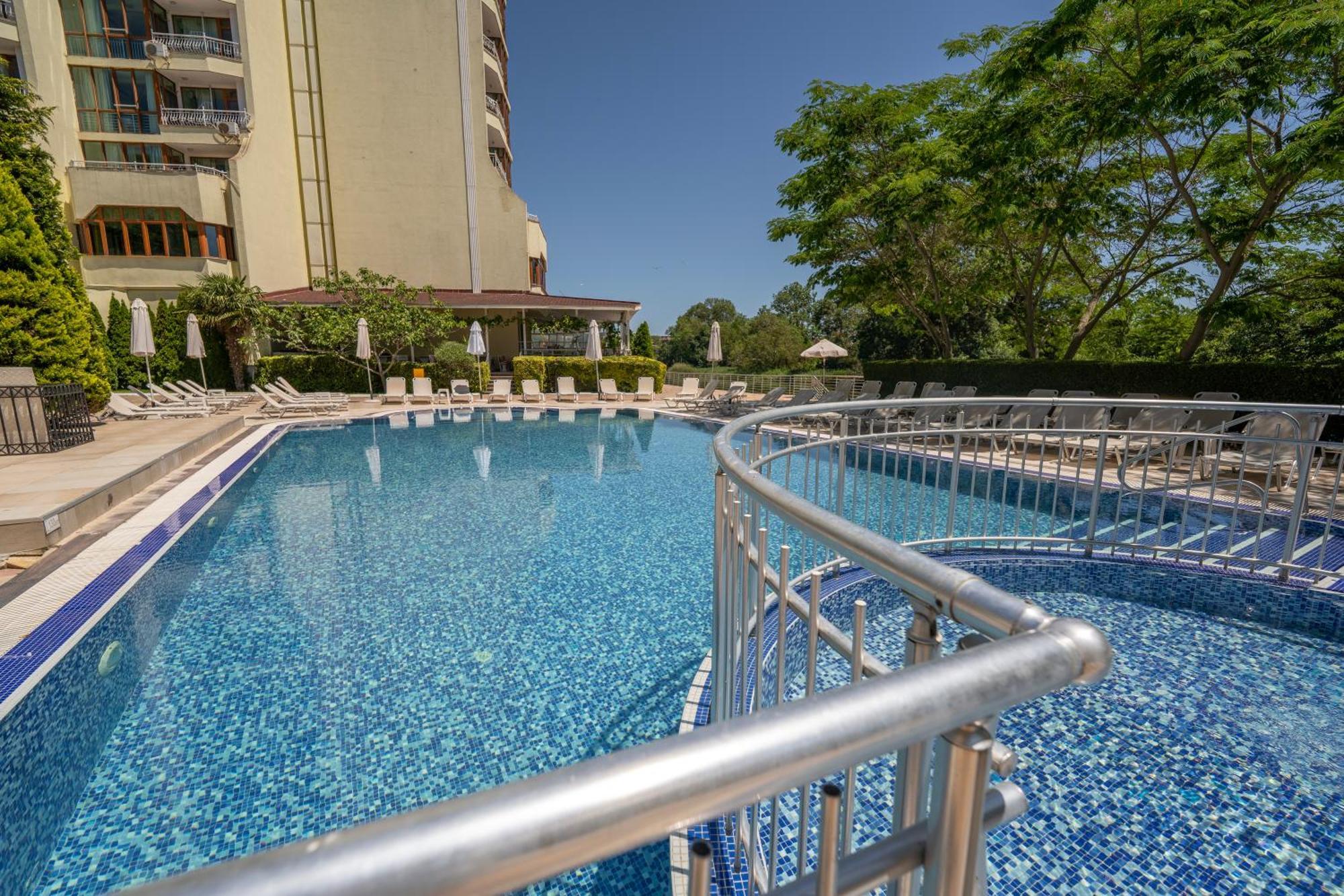 Perla Sun Hotel 4*