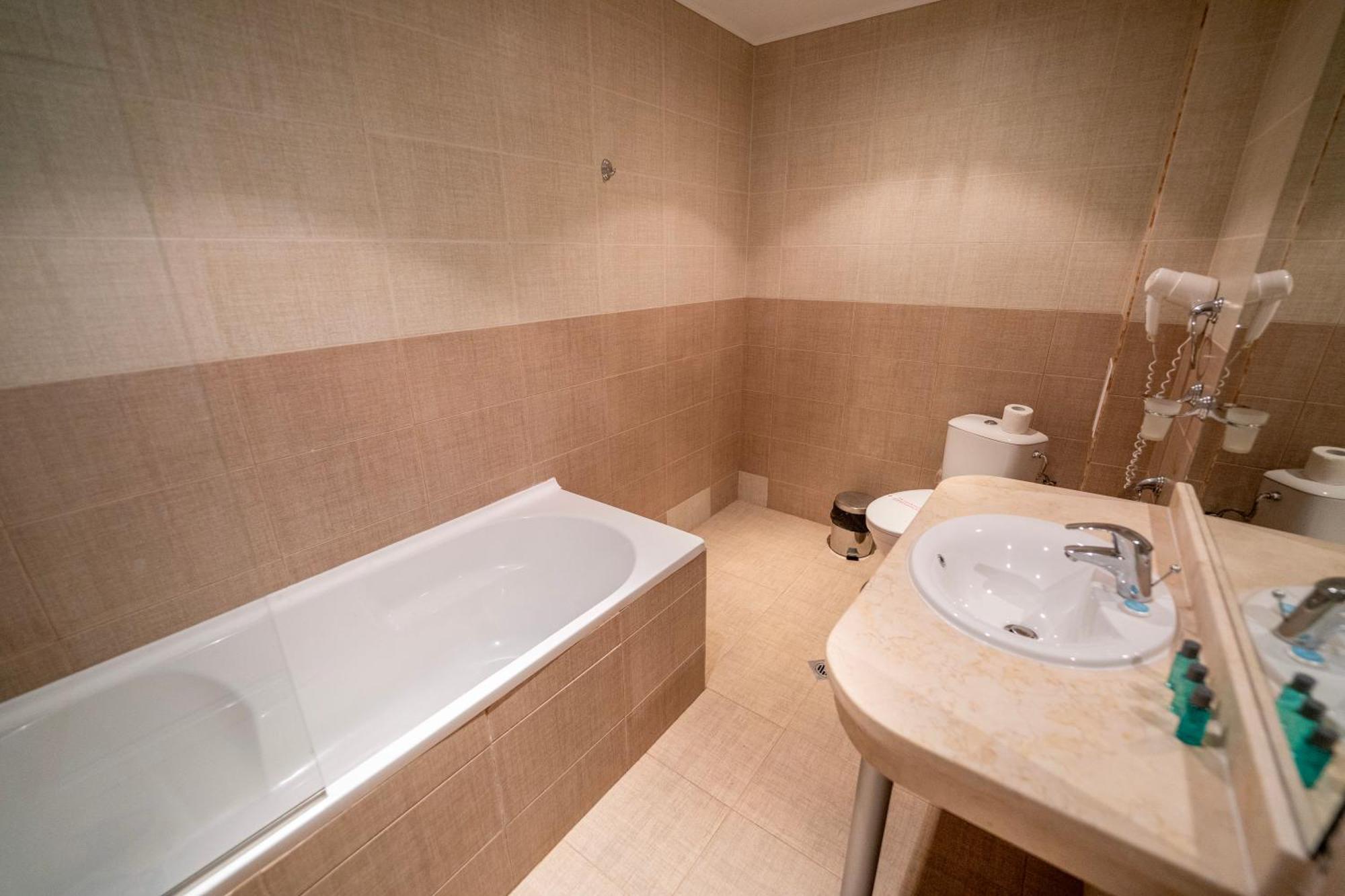 Hotel Perla Sun 4*